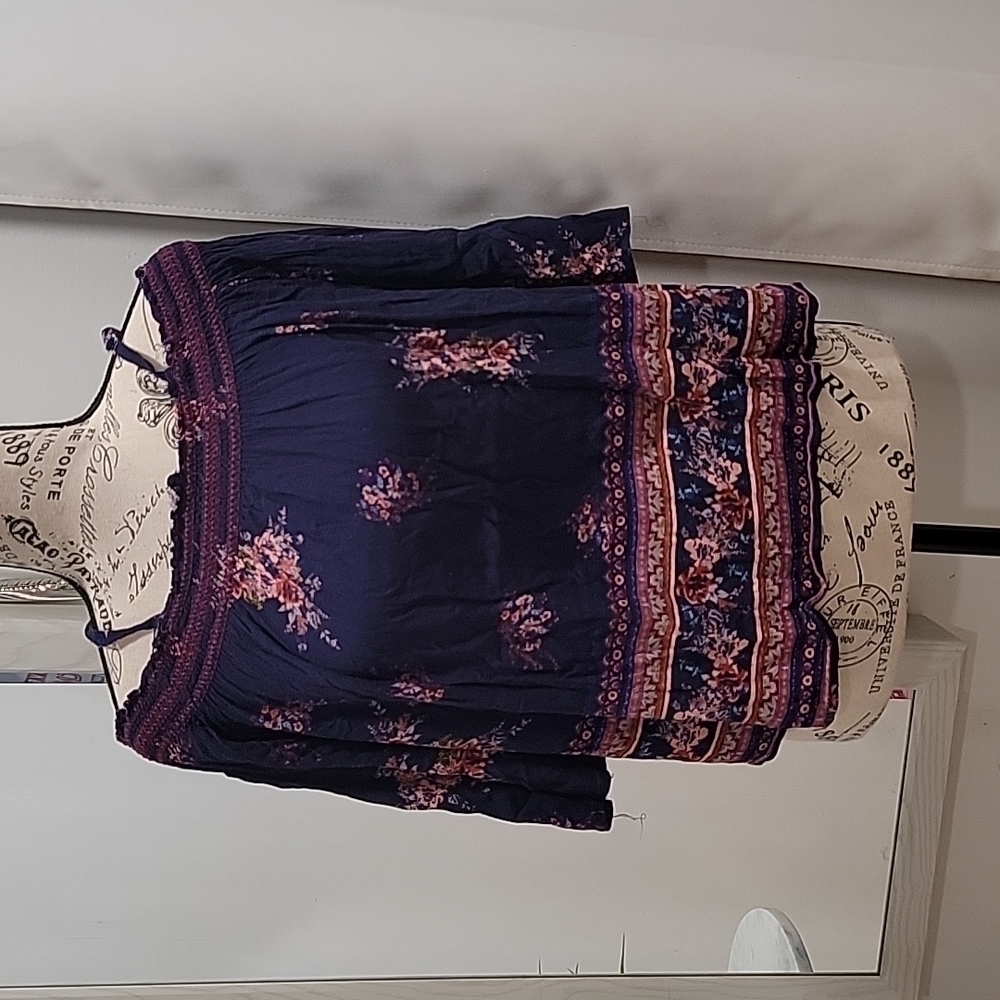 Cottagecore Floral Rewind Cold Shoulder Blouse Sz. SmalL.   B132